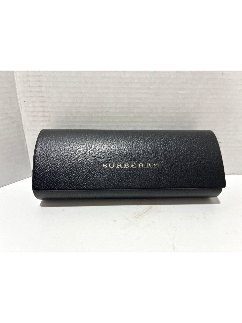 Burrberry authentic black leather hard Glasses case gold Burberry logo